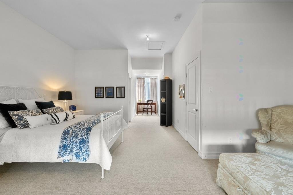 









402Z


Rue Étienne-Lavoie

,
Laval (Sainte-Dorothée),




QC
H7X0B8

