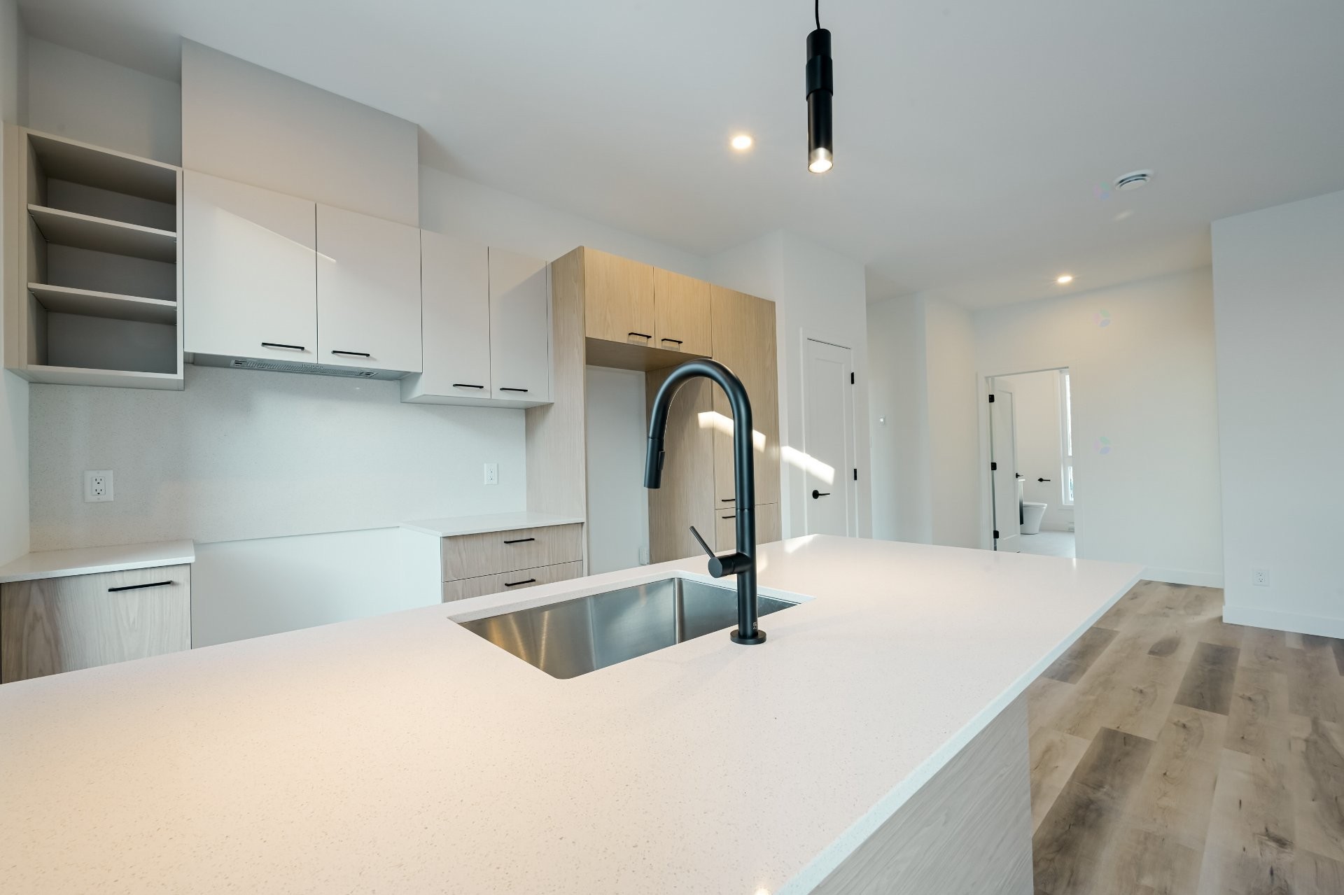









28


Rue de l'Hibiscus

,
Granby,




QC
J2H1T9

