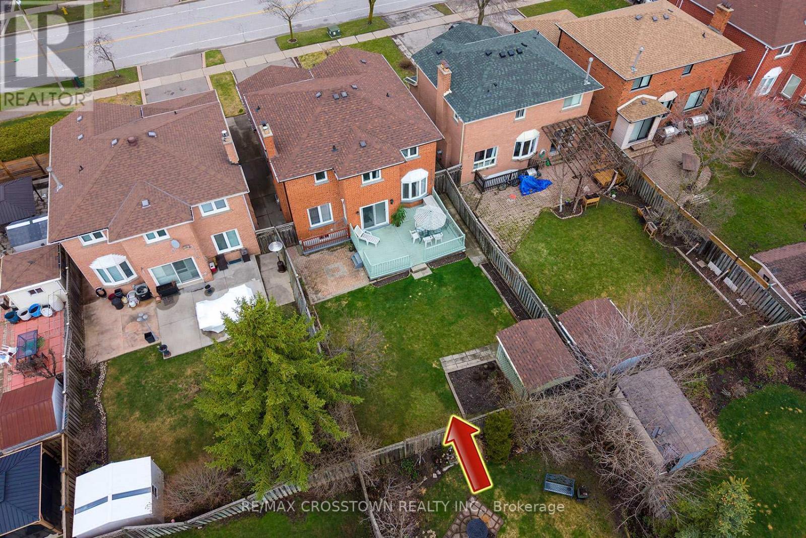 












119 FIELDGATE DRIVE

,
Vaughan,




Ontario
L6A1K5


