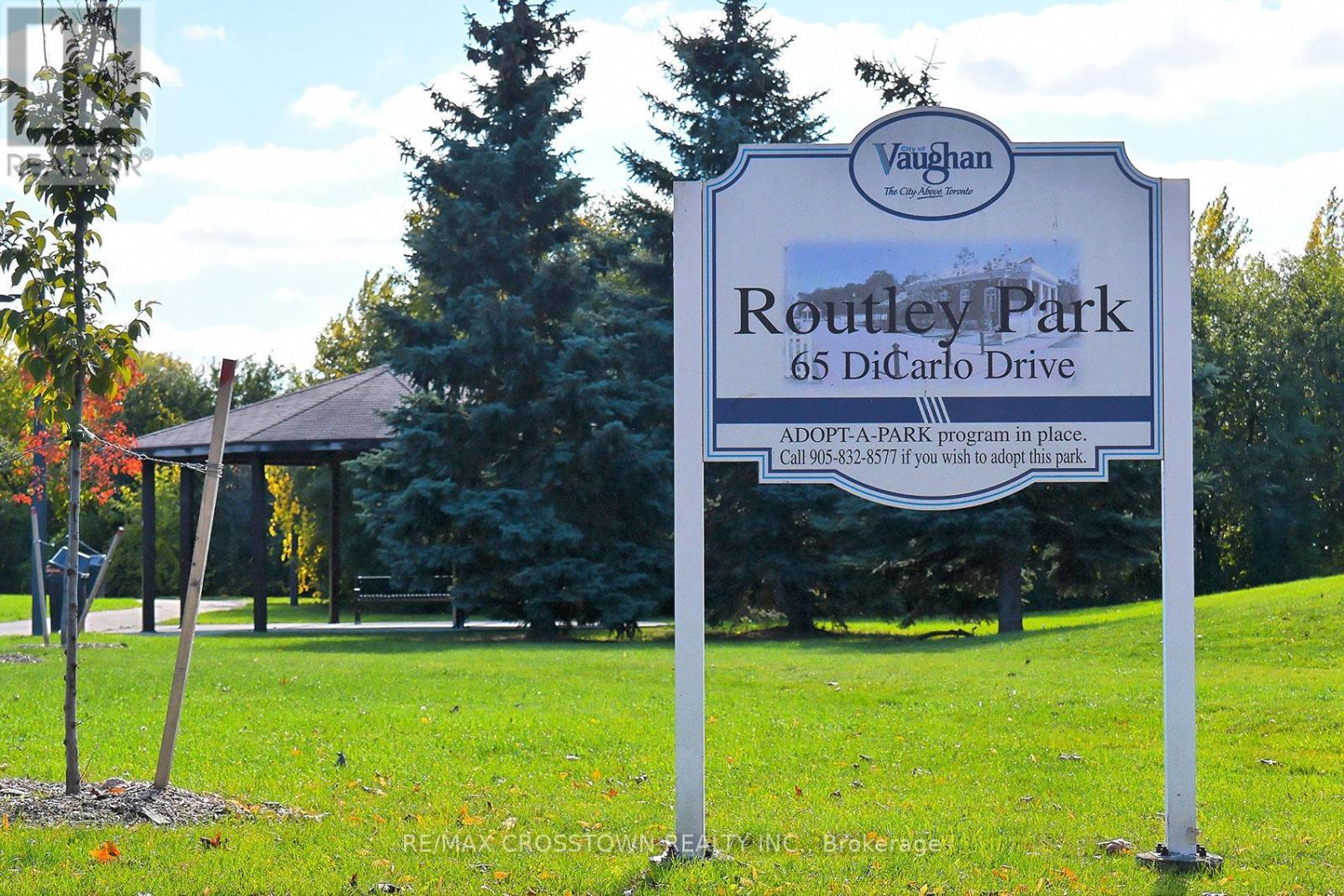 












119 FIELDGATE DRIVE

,
Vaughan,




Ontario
L6A1K5

