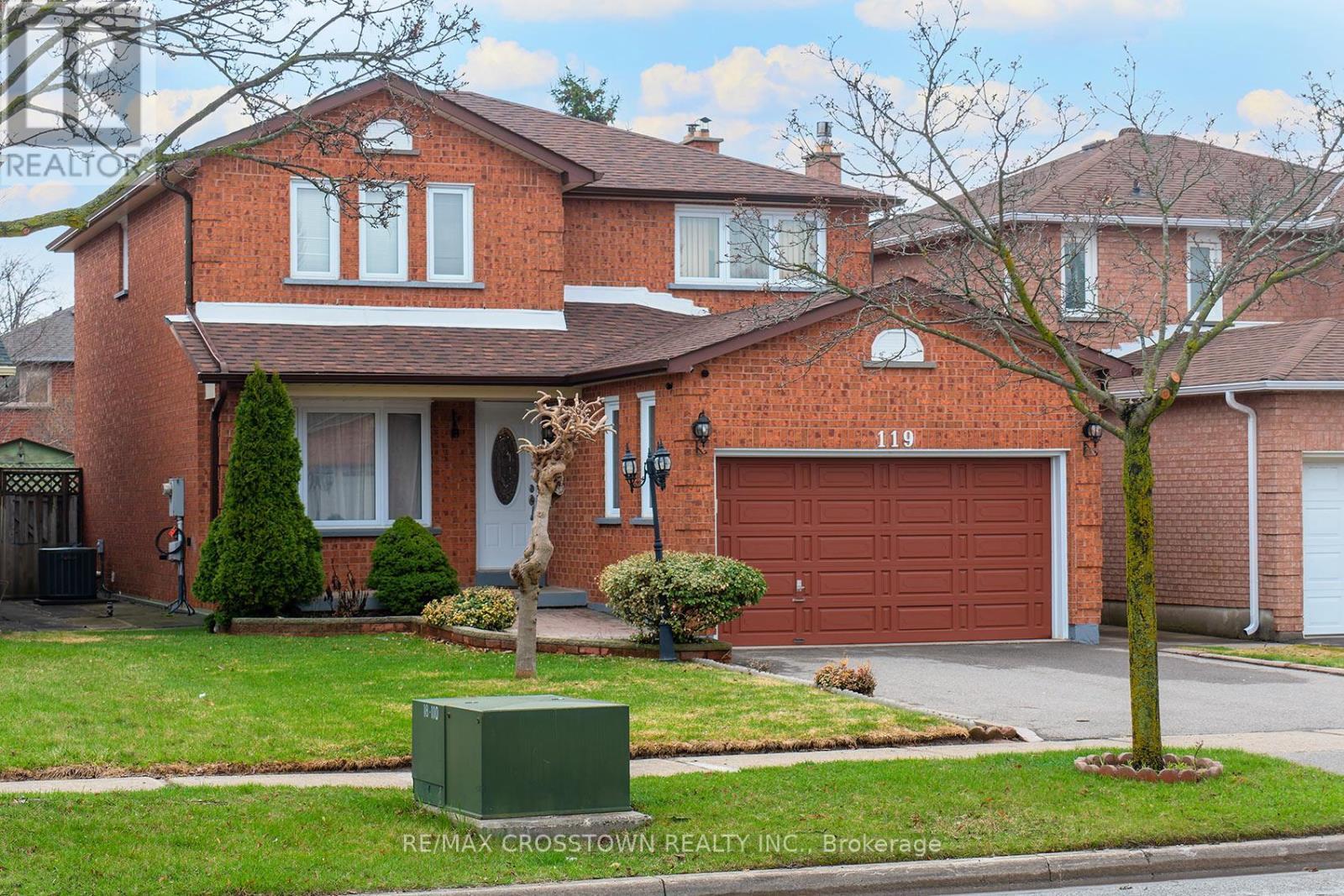 












119 FIELDGATE DRIVE

,
Vaughan,




Ontario
L6A1K5

