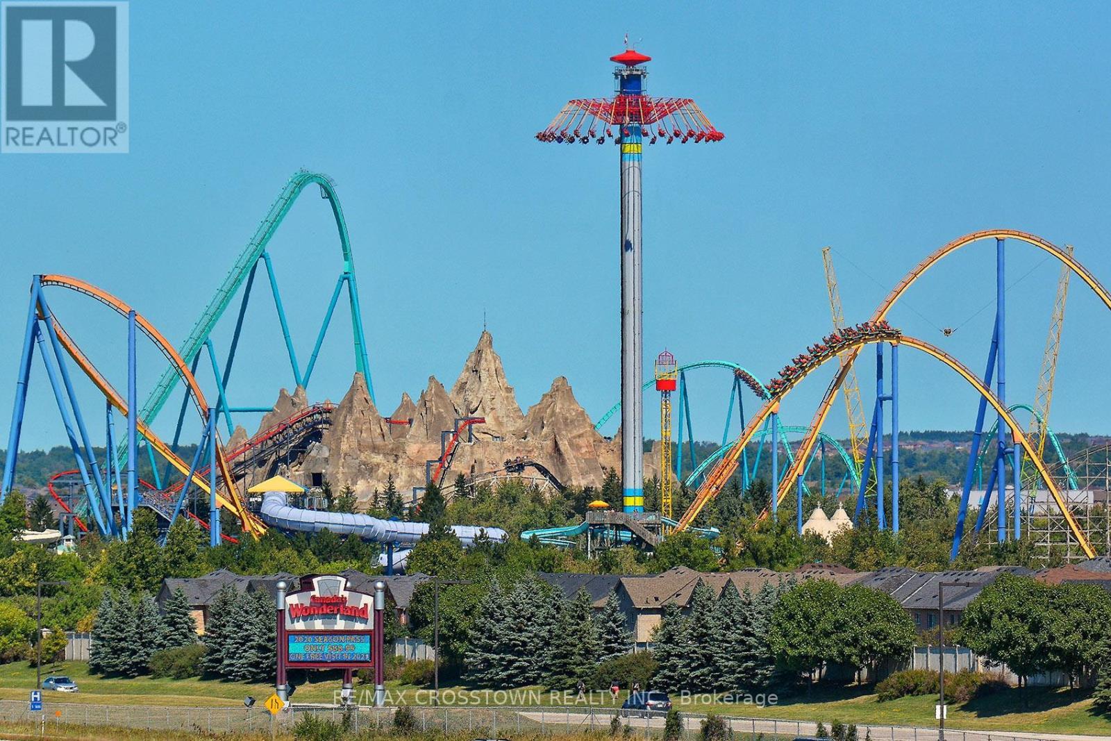 












119 FIELDGATE DRIVE

,
Vaughan,




Ontario
L6A1K5

