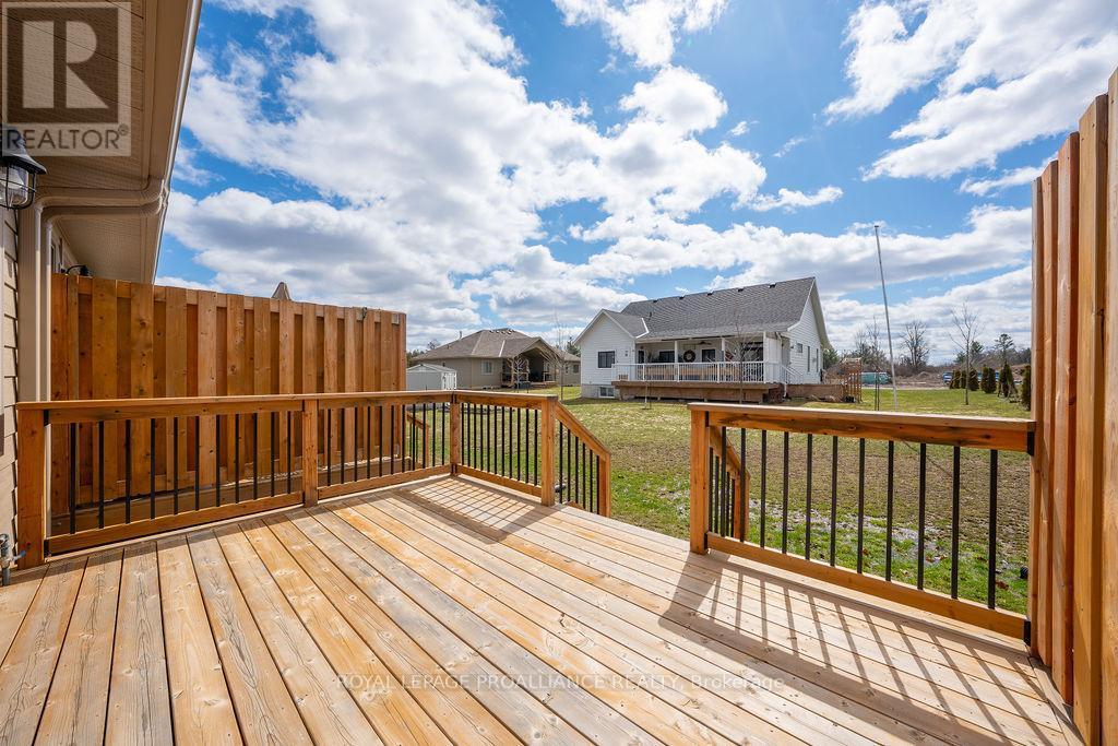 












71 SEYMOUR STREET W

,
Centre Hastings,




Ontario
K0K2K0

