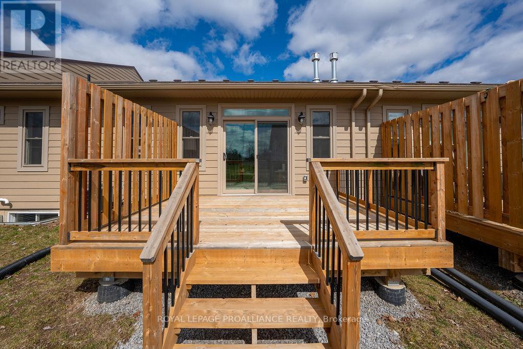 












71 SEYMOUR STREET W

,
Centre Hastings,




Ontario
K0K2K0

