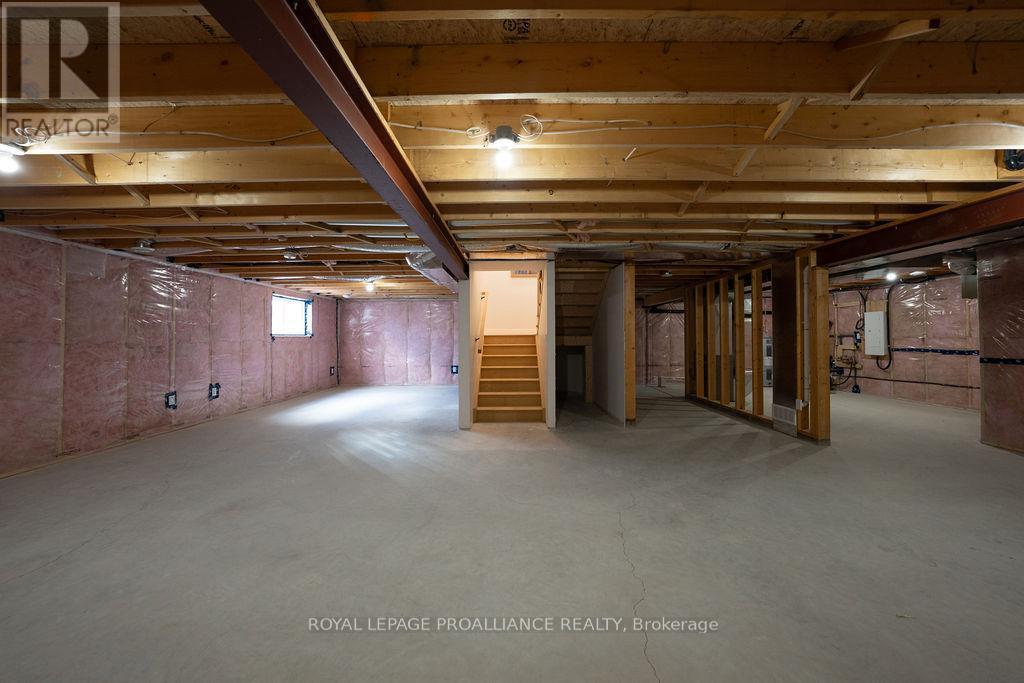 












71 SEYMOUR STREET W

,
Centre Hastings,




Ontario
K0K2K0

