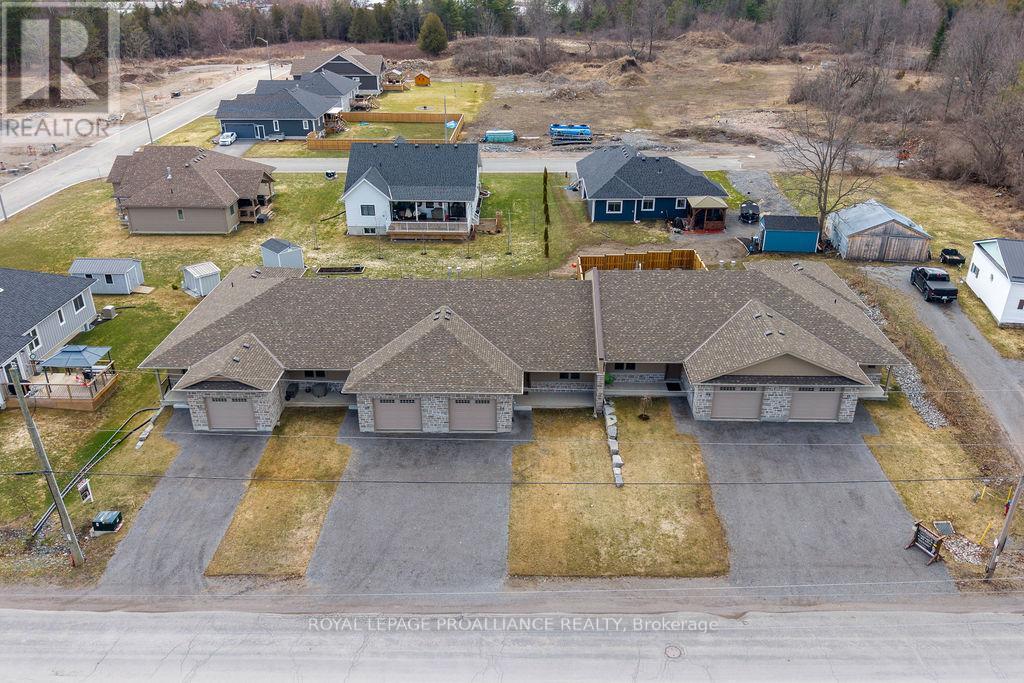 












71 SEYMOUR STREET W

,
Centre Hastings,




Ontario
K0K2K0

