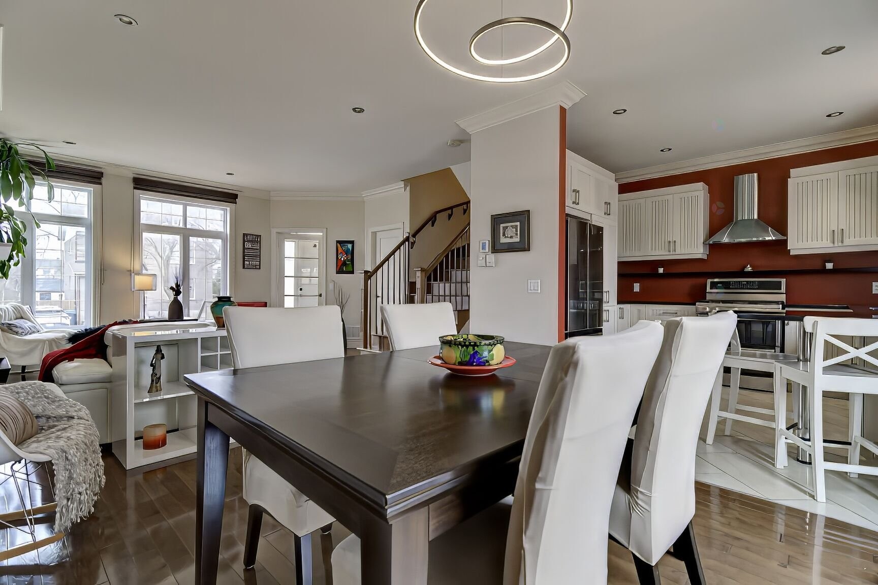 









8821


Place Rhoda

,
Brossard,




QC
J4X0A5

