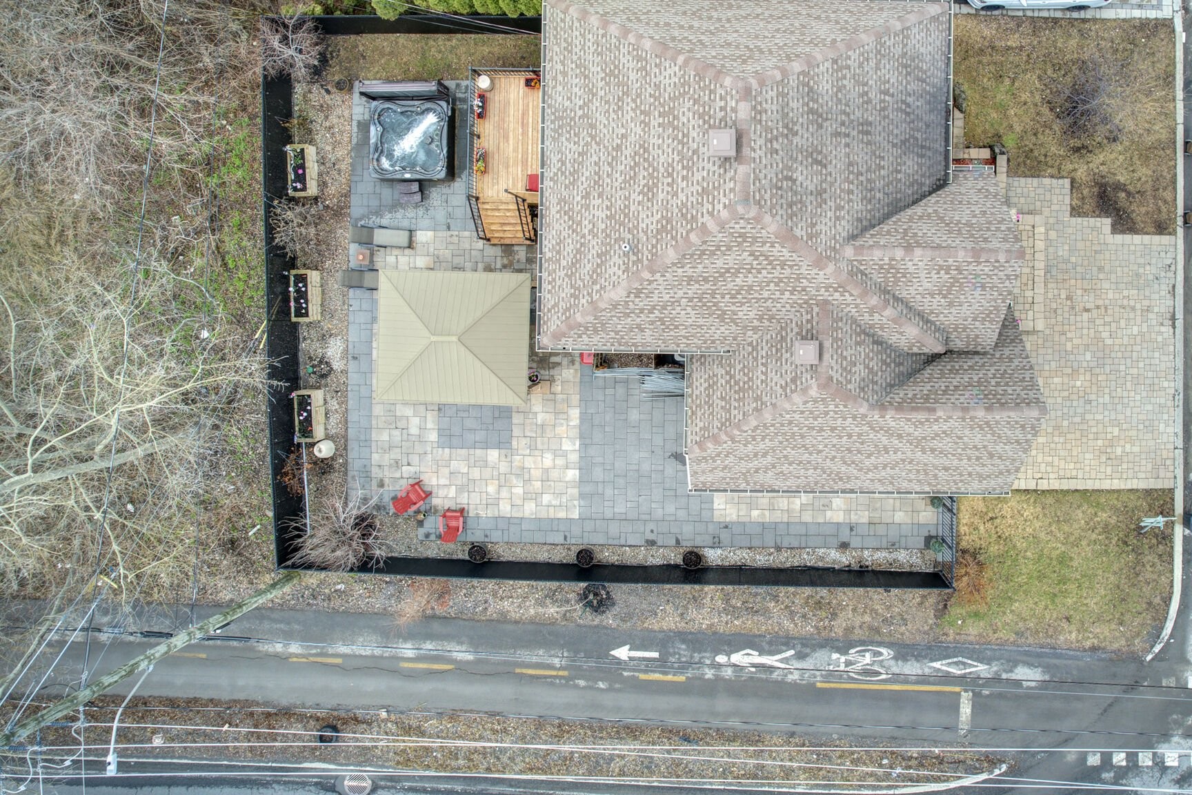 









8821


Place Rhoda

,
Brossard,




QC
J4X0A5

