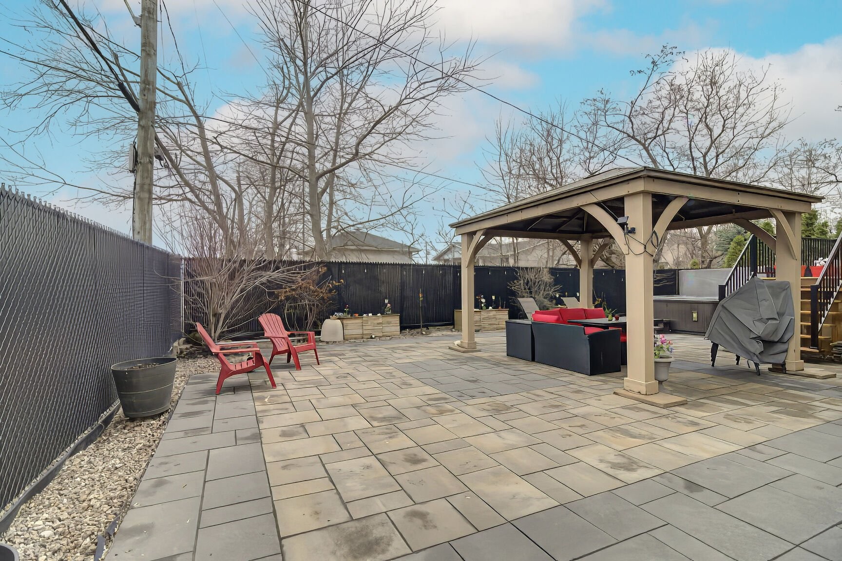 









8821


Place Rhoda

,
Brossard,




QC
J4X0A5

