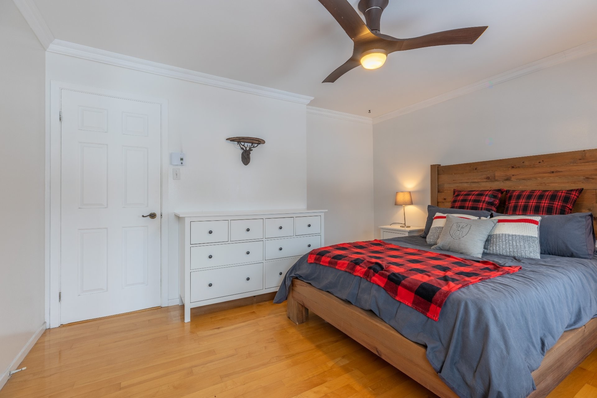 









411


Rue St-Michel

,
Saint-Michel-des-Saints,




QC
J0K3B0

