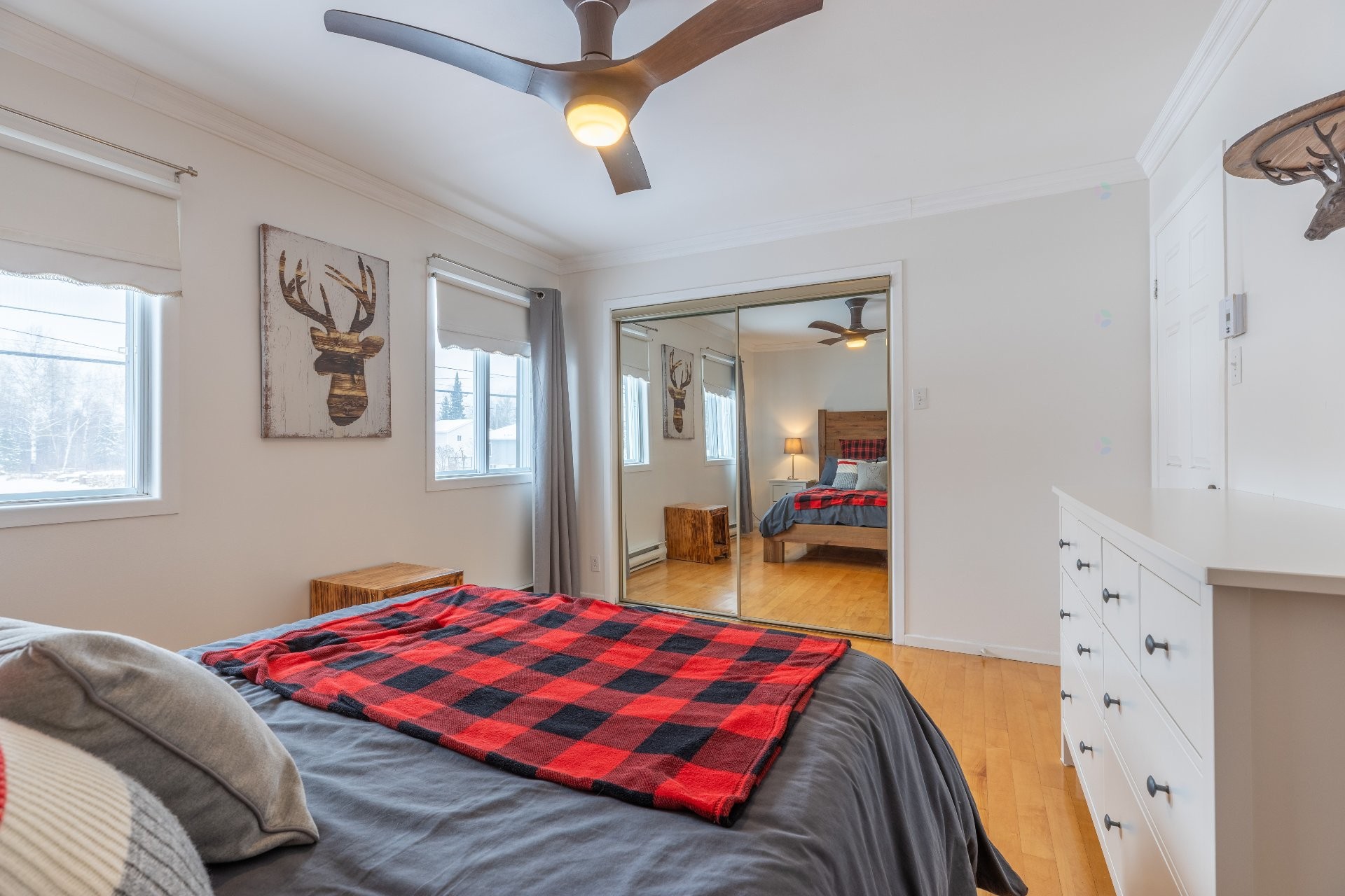 









411


Rue St-Michel

,
Saint-Michel-des-Saints,




QC
J0K3B0

