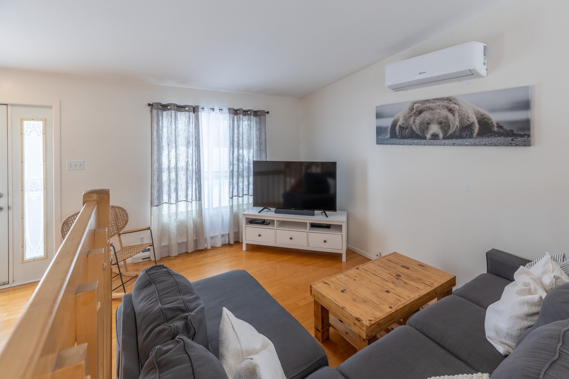 









411


Rue St-Michel

,
Saint-Michel-des-Saints,




QC
J0K3B0


