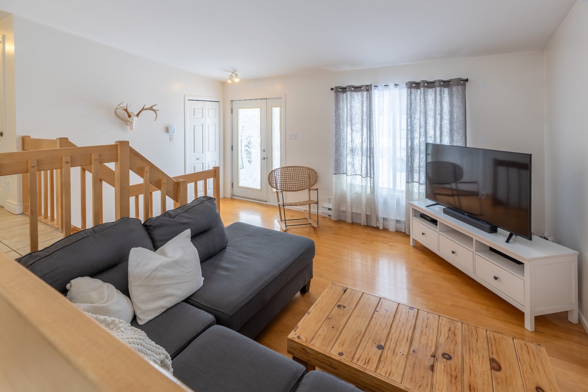 









411


Rue St-Michel

,
Saint-Michel-des-Saints,




QC
J0K3B0

