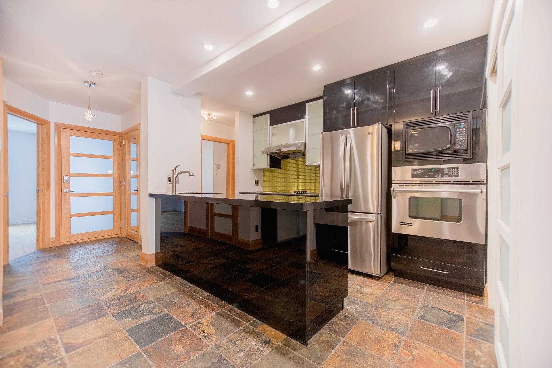 









5266

 - 5270


Rue Garnier

,
Montréal (Le Plateau-Mont-Royal),




QC
H2J3T2

