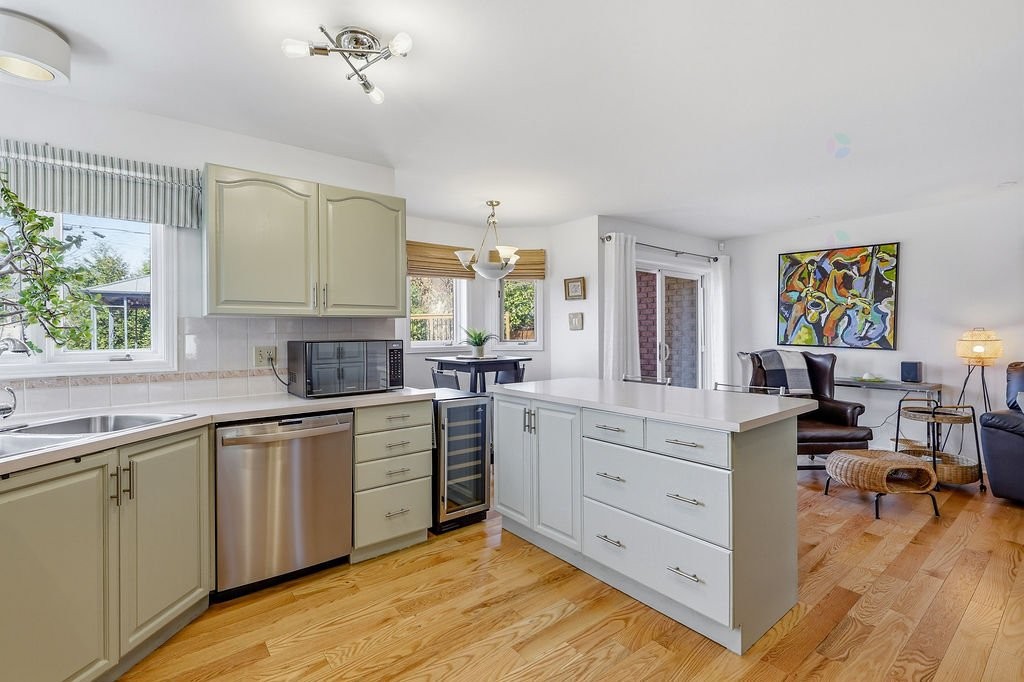 









441


Rue des Caravelles

,
Gatineau (Aylmer),




QC
J9J2L8

