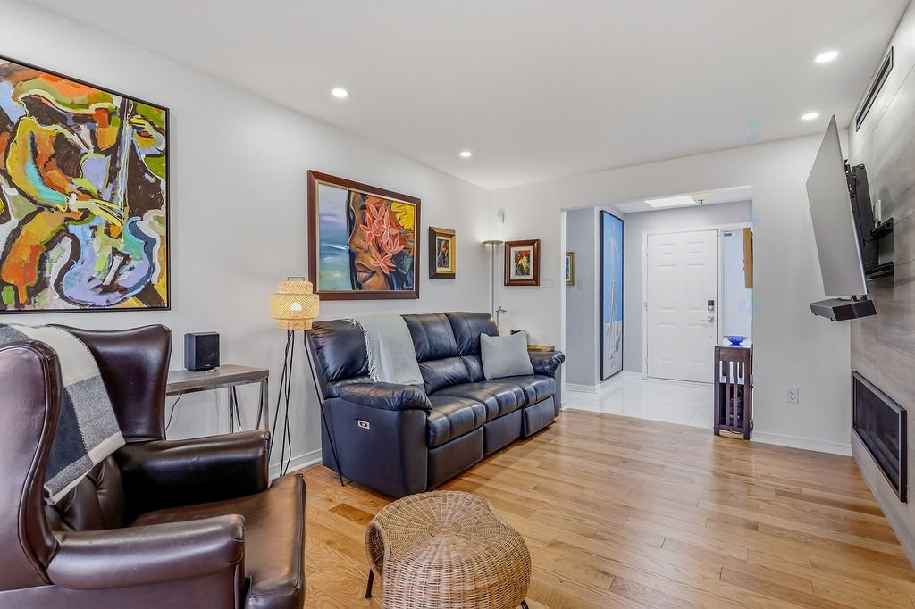 









441


Rue des Caravelles

,
Gatineau (Aylmer),




QC
J9J2L8

