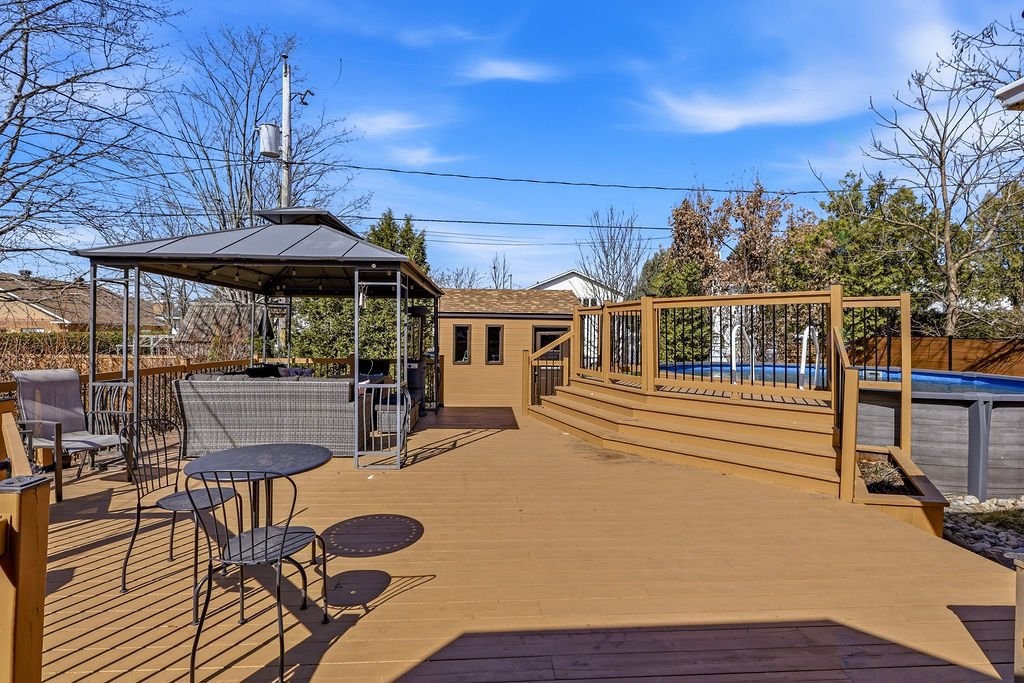 









441


Rue des Caravelles

,
Gatineau (Aylmer),




QC
J9J2L8


