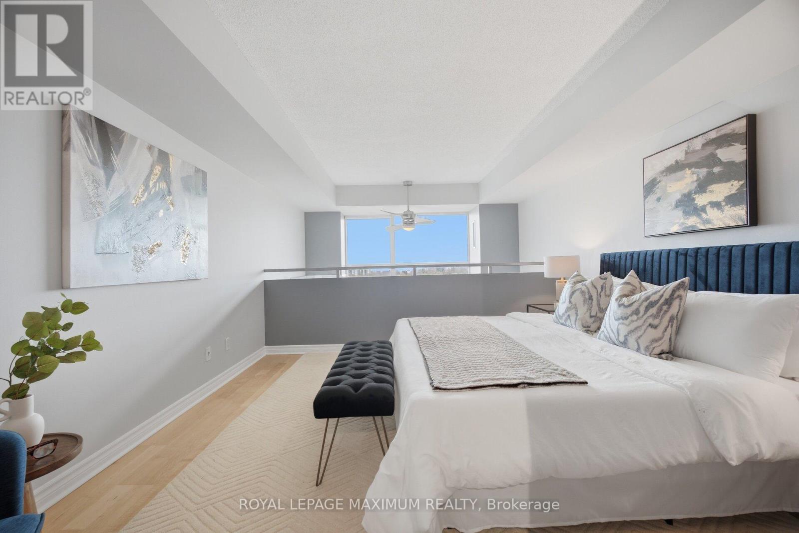 












508 - 200 MANITOBA STREET

,
Toronto,




Ontario
M8Y3Y9


