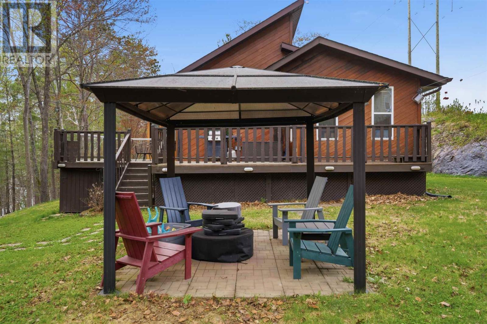 












1161 Lau Camp RD

,
Algoma Mills,




Ontario
P0R1A0

