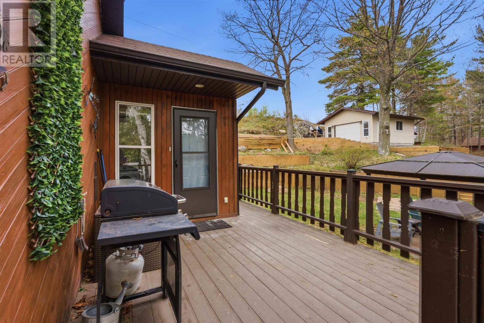 












1161 Lau Camp RD

,
Algoma Mills,




Ontario
P0R1A0

