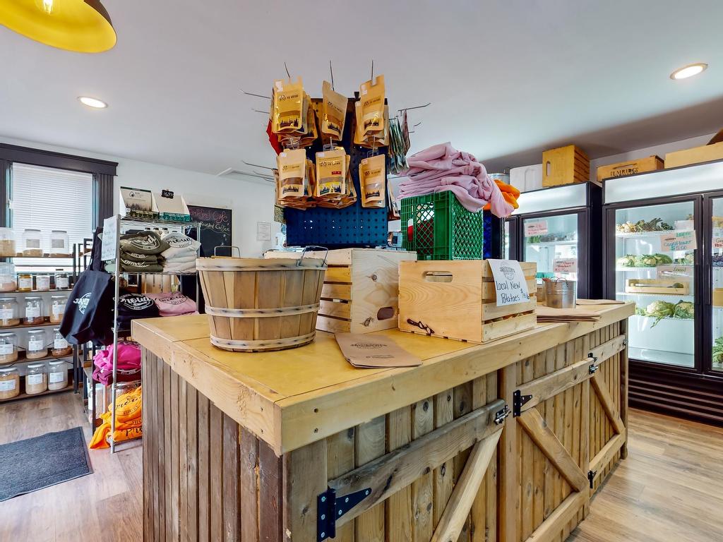 












44 Creamery Road

,
Tatamagouche,




NS
B0V 1K0

