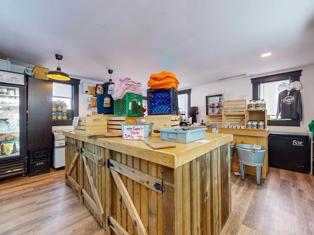 












44 Creamery Road

,
Tatamagouche,




NS
B0V 1K0

