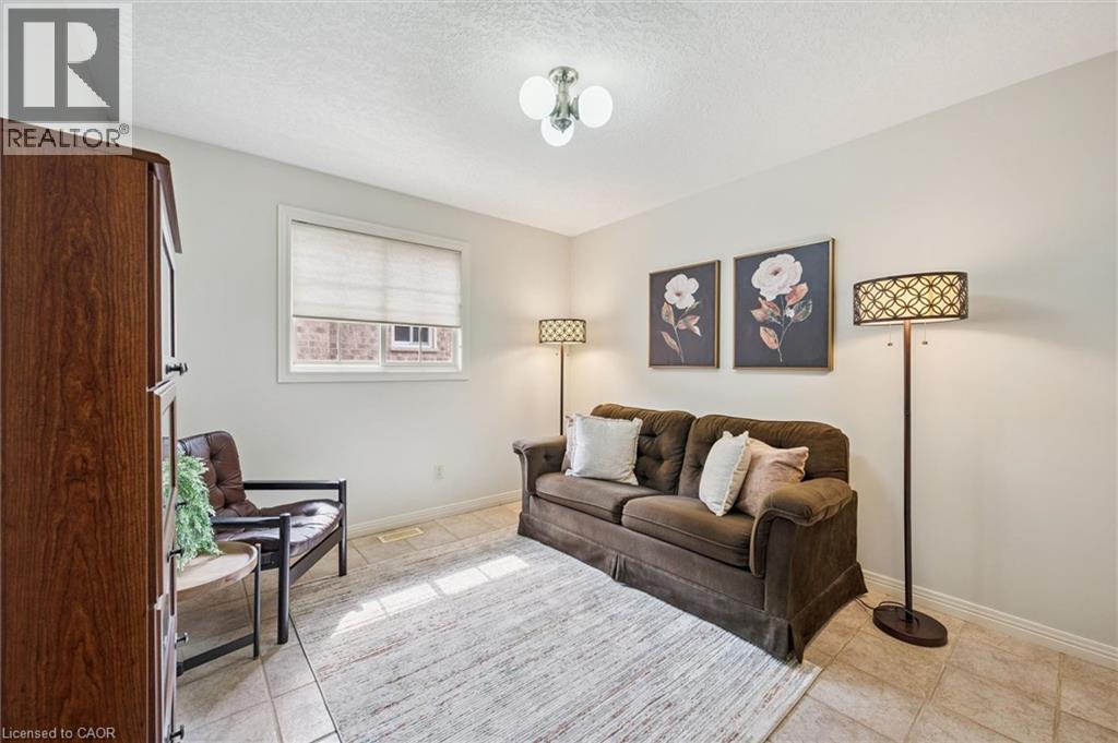 












152 GOLF LINKS Drive

,
Baden,




Ontario
N3A3P1

