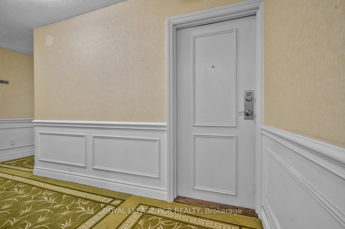 









1535


Lakeshore

Road Est, 205,
Mississauga,




ON
L5E 3E2

