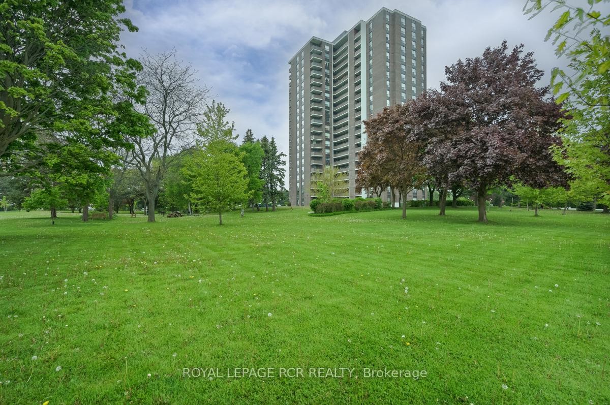 









1535


Lakeshore

Road Est, 205,
Mississauga,




ON
L5E 3E2

