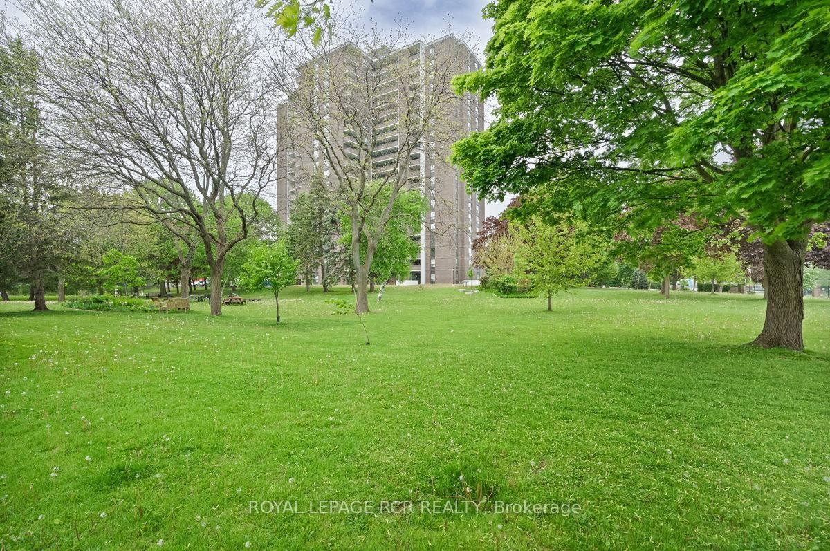 









1535


Lakeshore

Road Est, 205,
Mississauga,




ON
L5E 3E2

