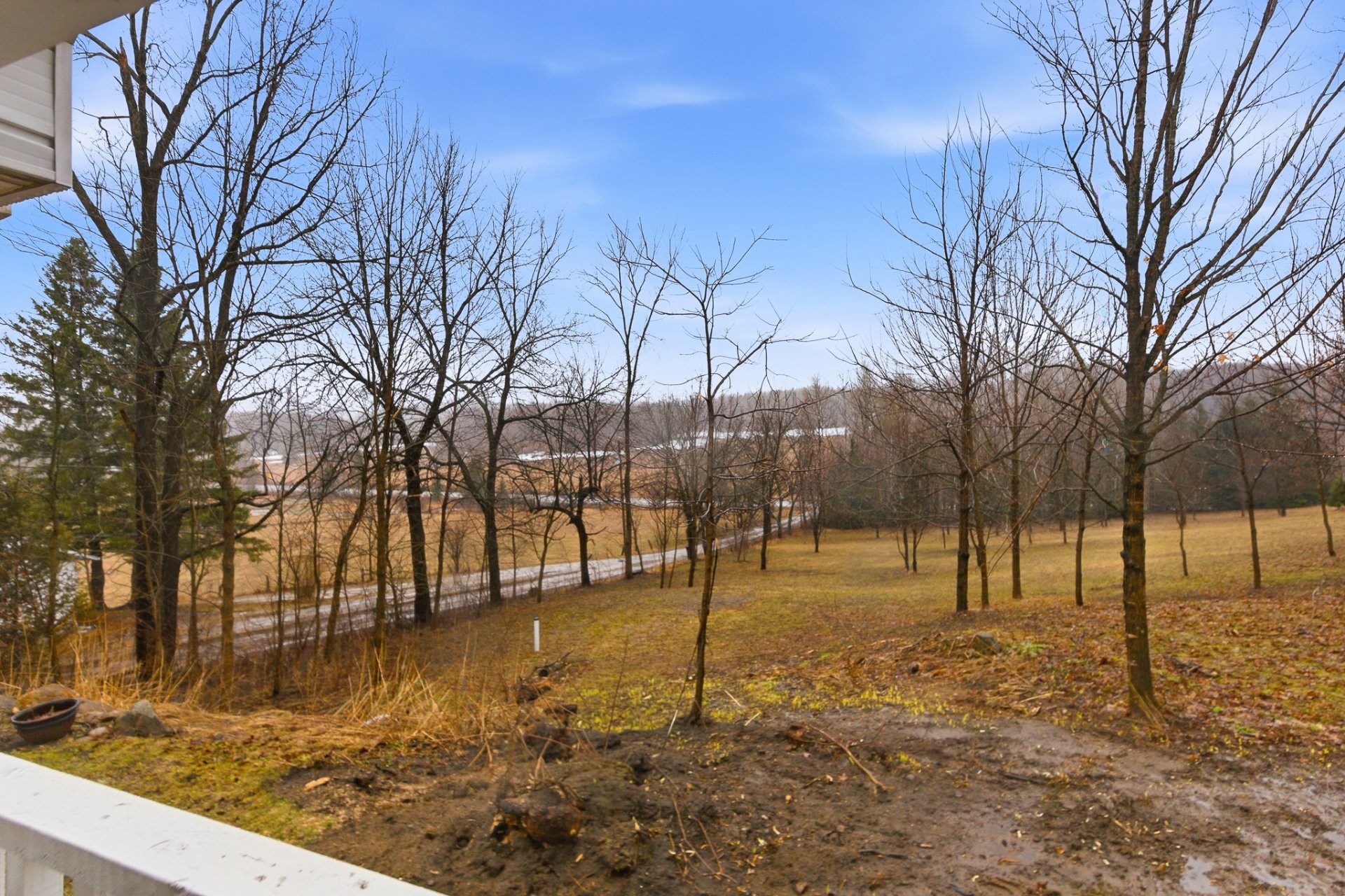 









107


Ch. des Érables

,
Val-des-Monts,




QC
J8N2T3

