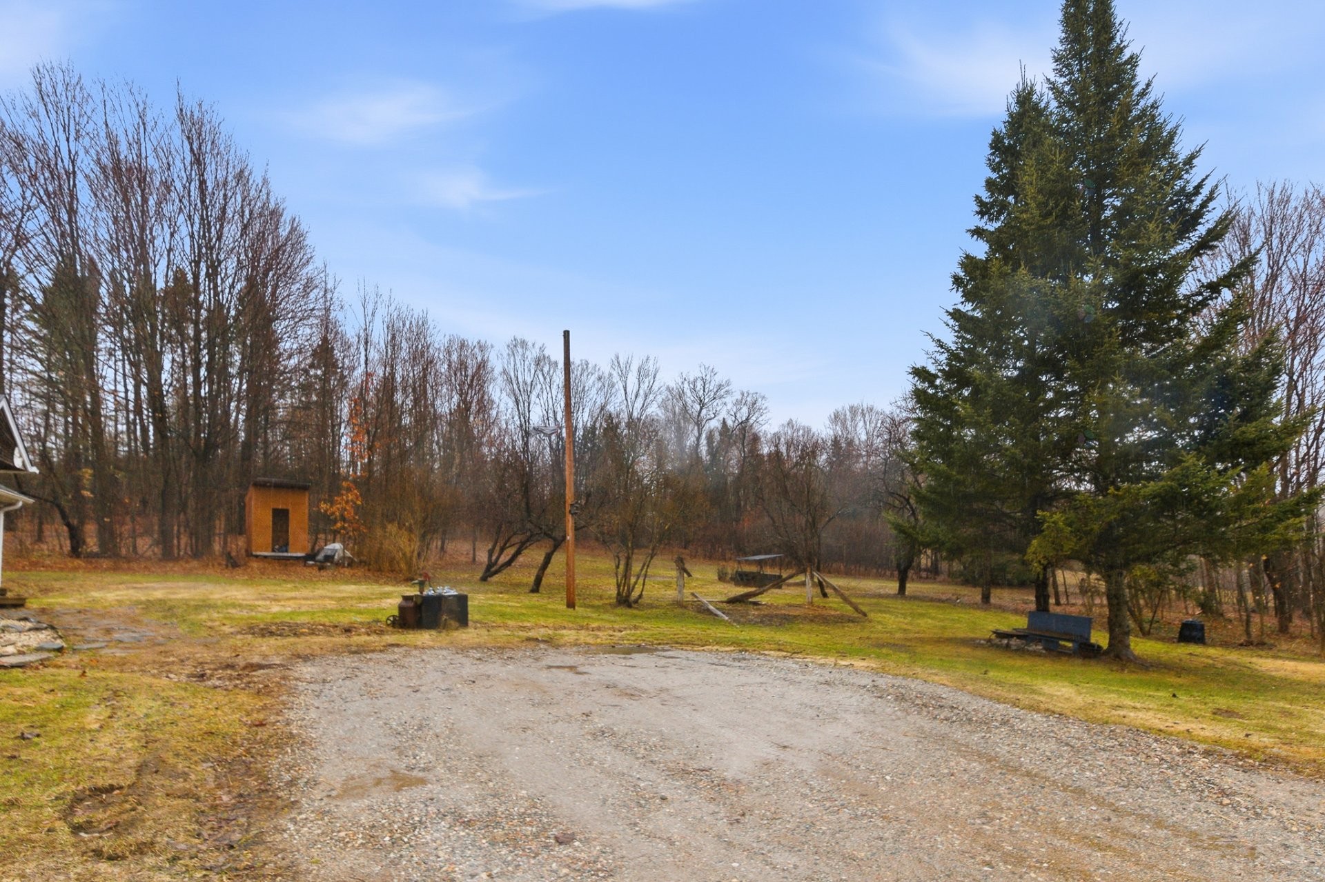 









107


Ch. des Érables

,
Val-des-Monts,




QC
J8N2T3


