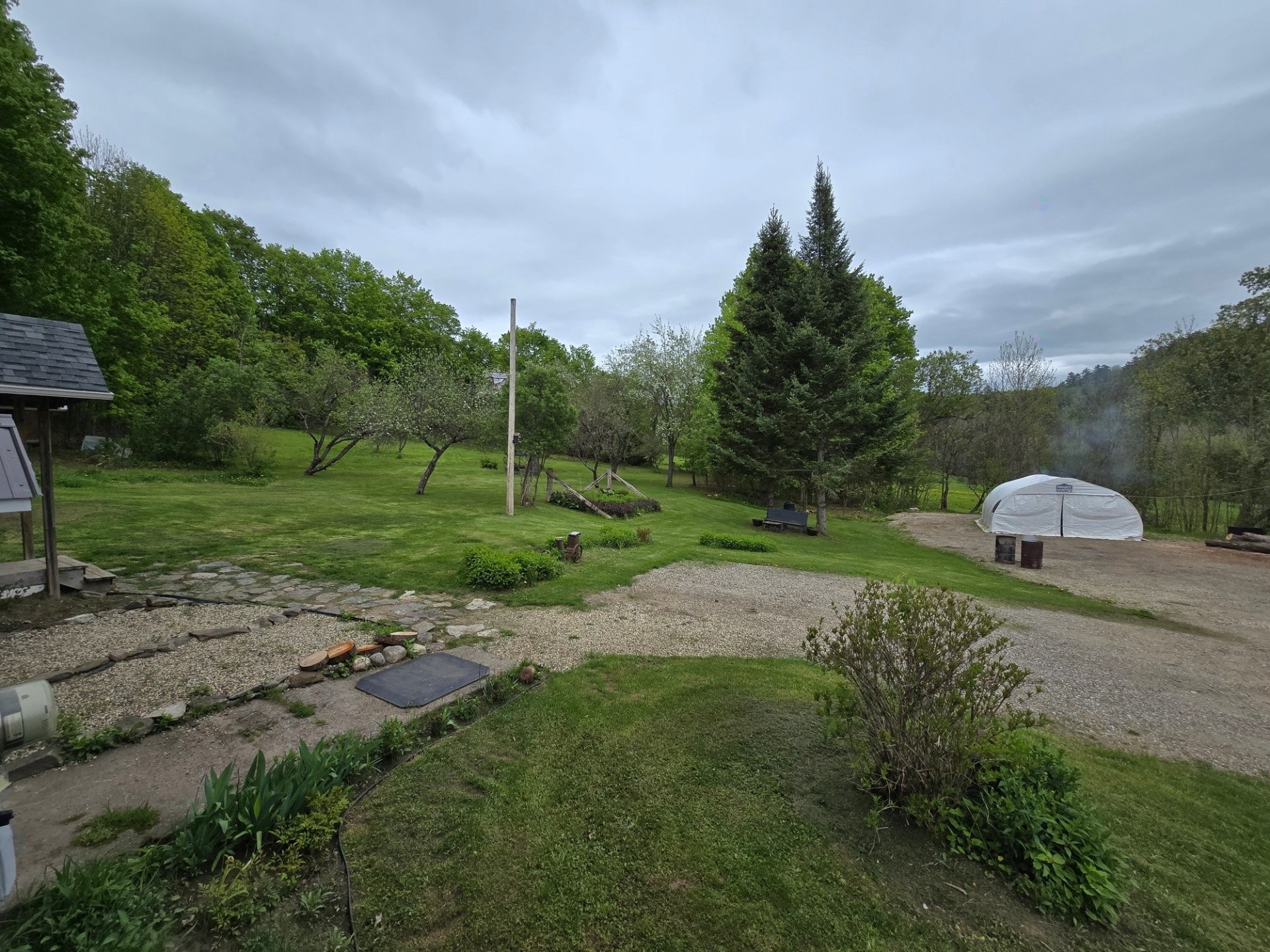 









107


Ch. des Érables

,
Val-des-Monts,




QC
J8N2T3


