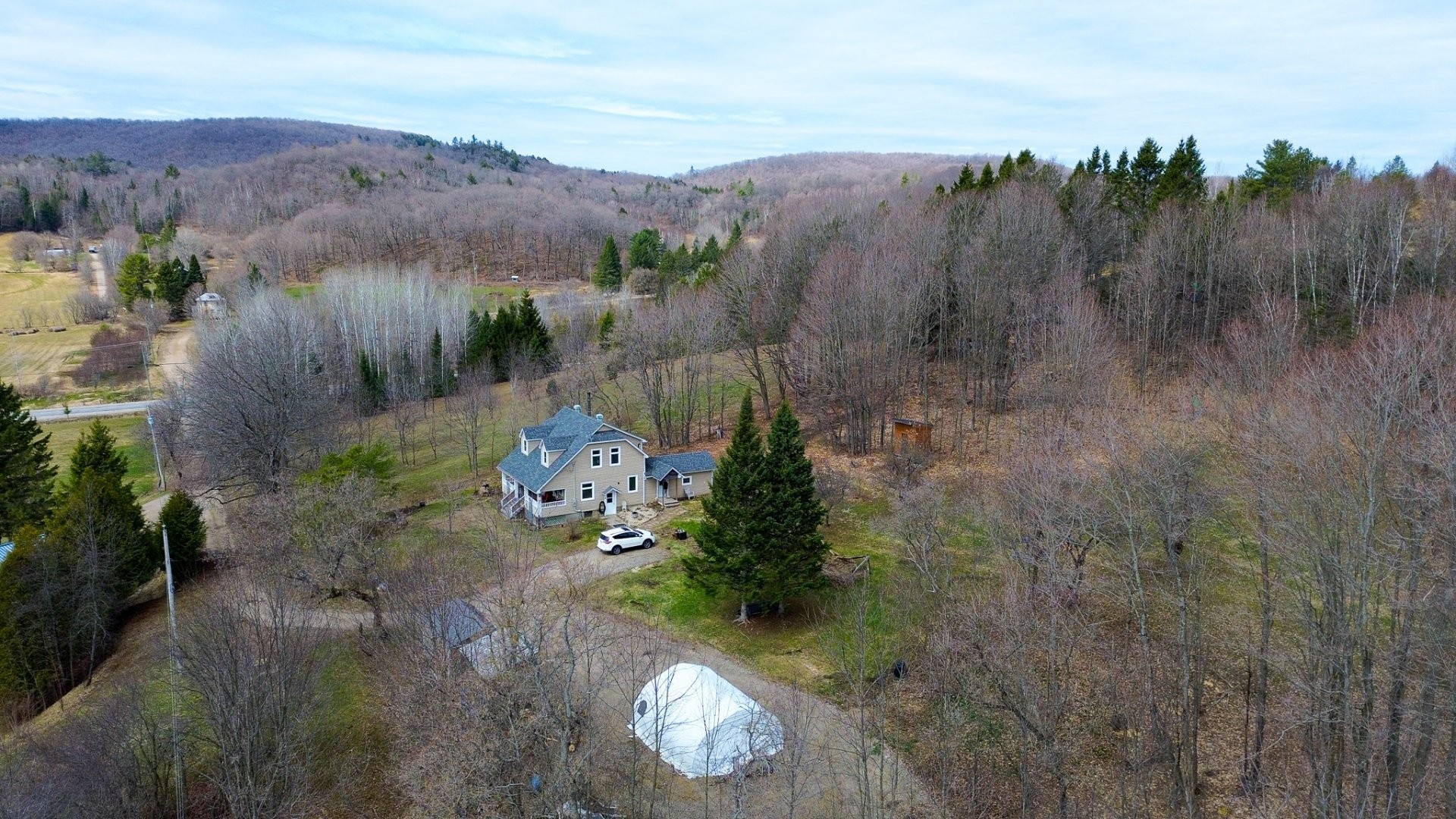 









107


Ch. des Érables

,
Val-des-Monts,




QC
J8N2T3

