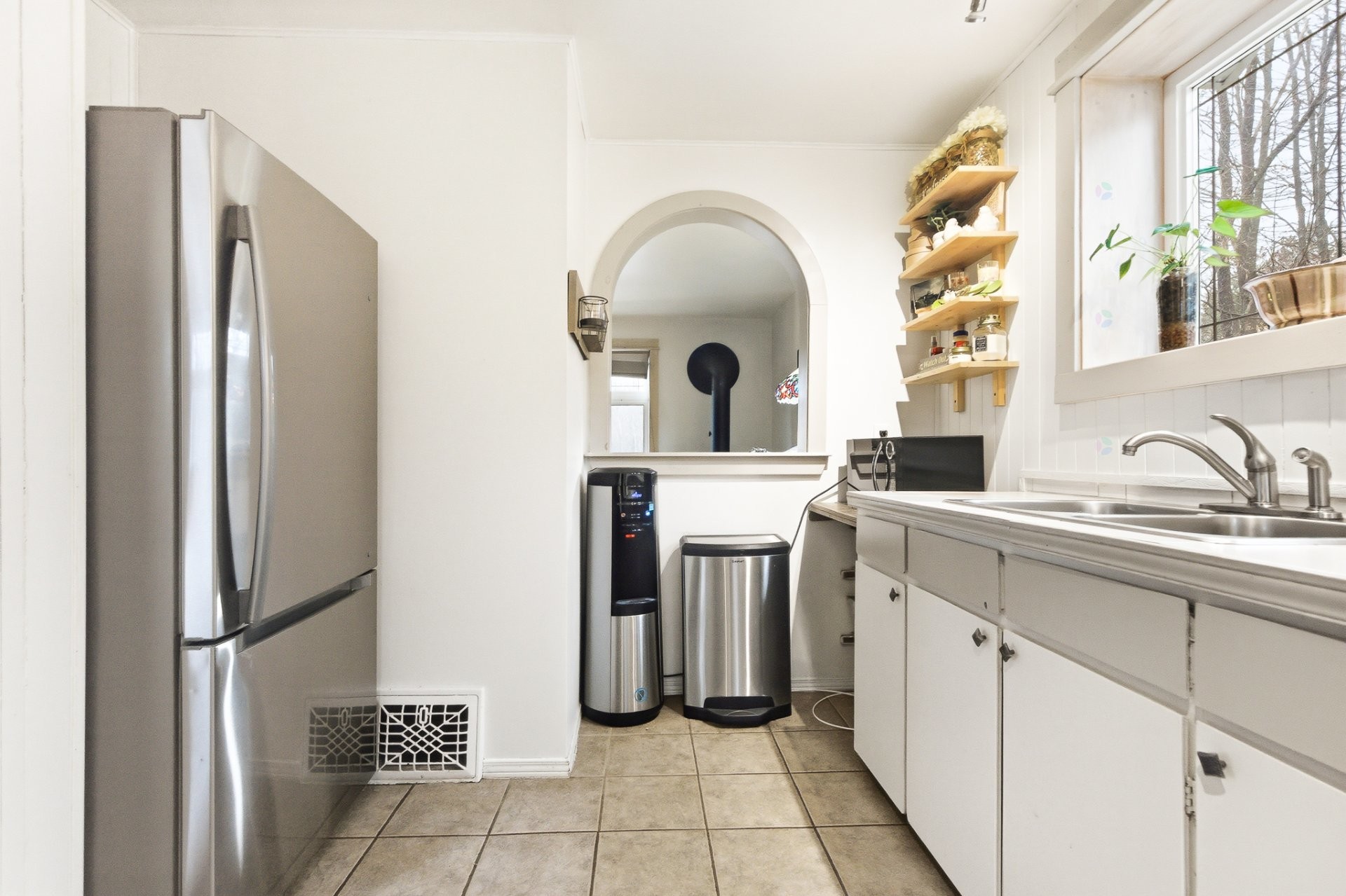 









107


Ch. des Érables

,
Val-des-Monts,




QC
J8N2T3

