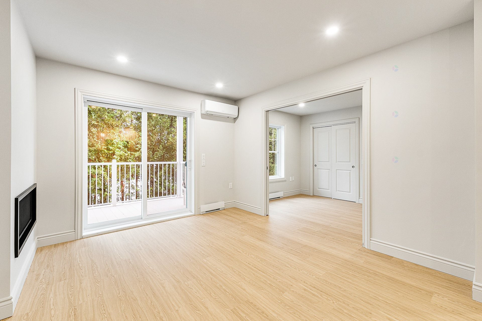 









977


Ch. Massawippi

, 8,
North Hatley,




QC
J0B2C0

