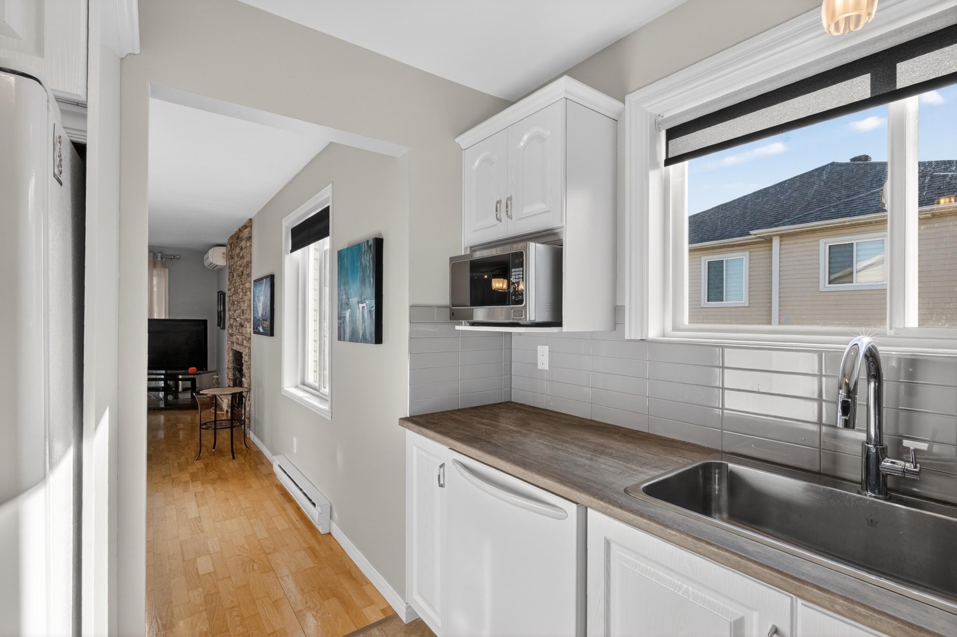 









3372


Rue Antoine-Samson

,
Sherbrooke (Les Nations),




QC
J1L2R4

