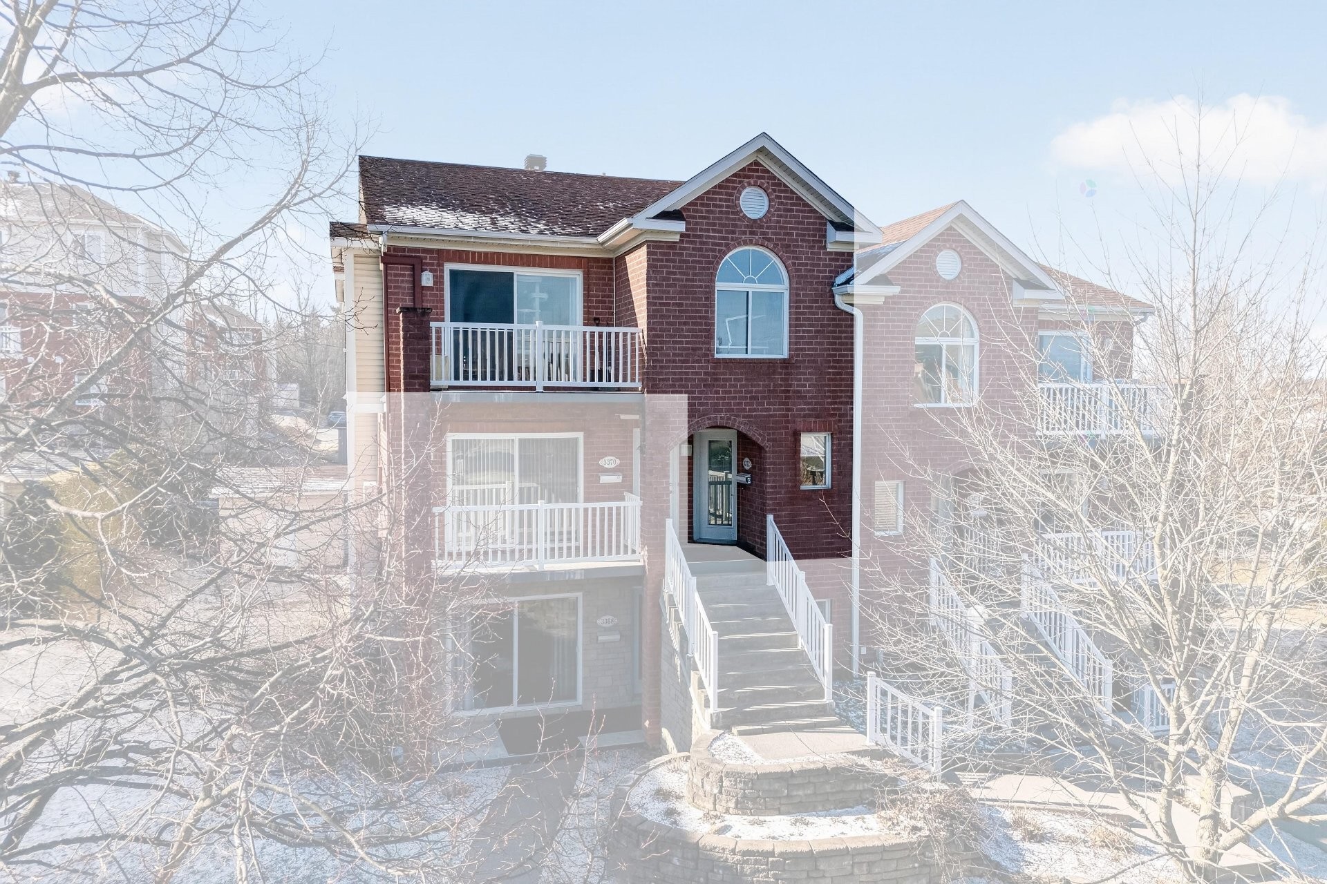 









3372


Rue Antoine-Samson

,
Sherbrooke (Les Nations),




QC
J1L2R4

