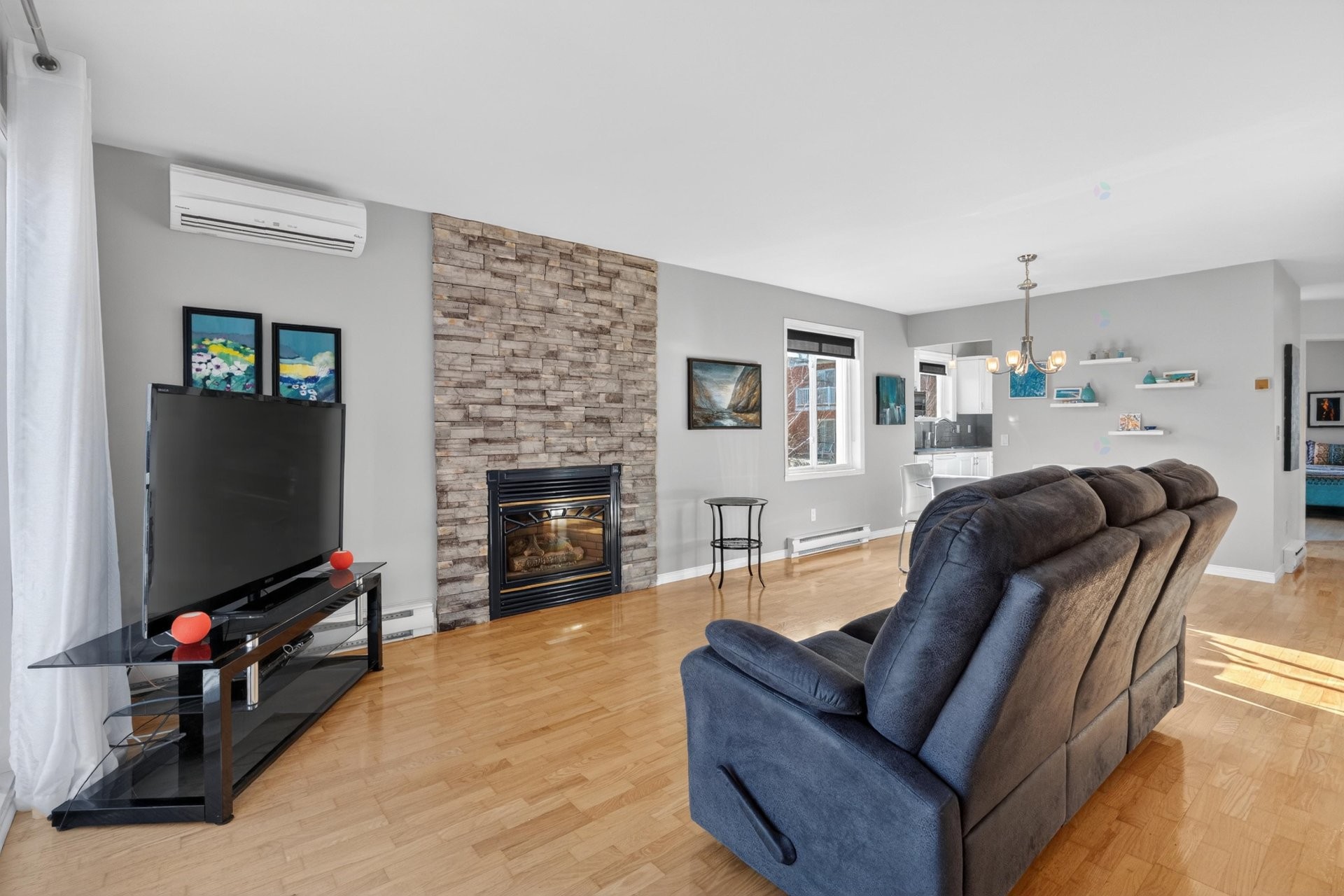 









3372


Rue Antoine-Samson

,
Sherbrooke (Les Nations),




QC
J1L2R4

