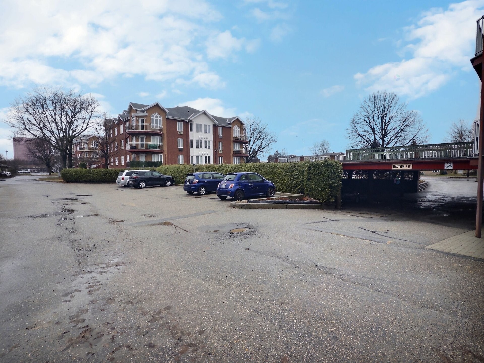 









240


Boul. de l'Hôpital

, 48,
Gatineau (Gatineau),




QC
J8T8J6

