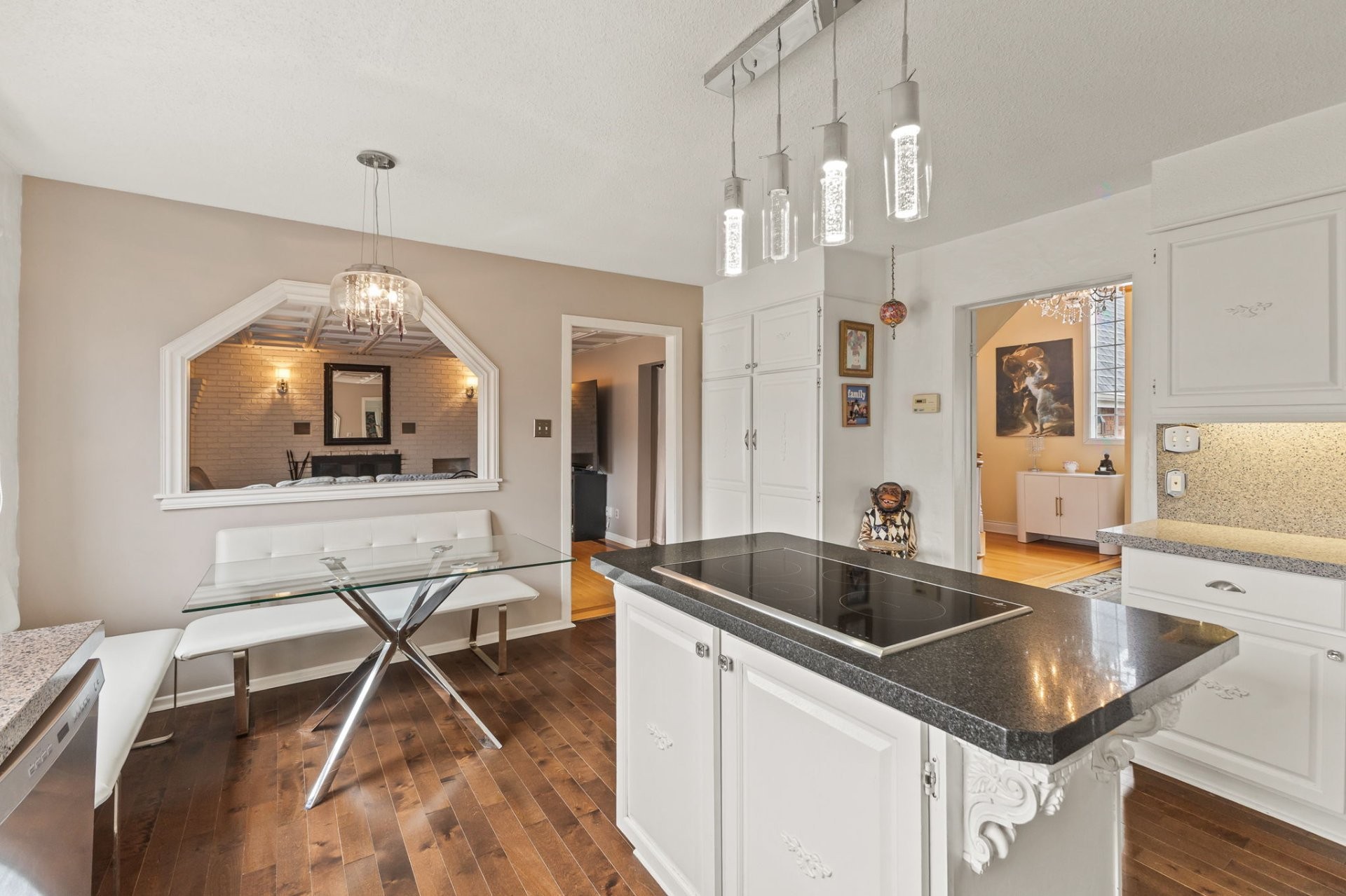 









407


Rue Mozart

,
Gatineau (Aylmer),




QC
J9J3C2

