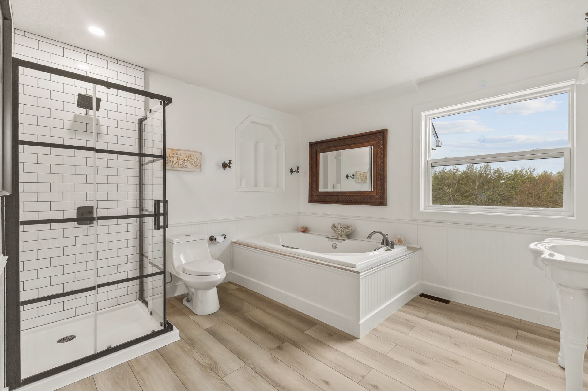 









407


Rue Mozart

,
Gatineau (Aylmer),




QC
J9J3C2

