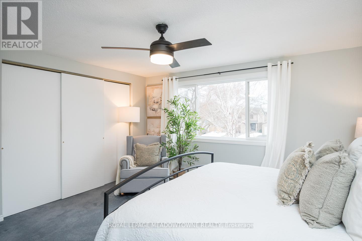 












833 LAURIER AVENUE

,
Milton,




Ontario
L9T4H4

