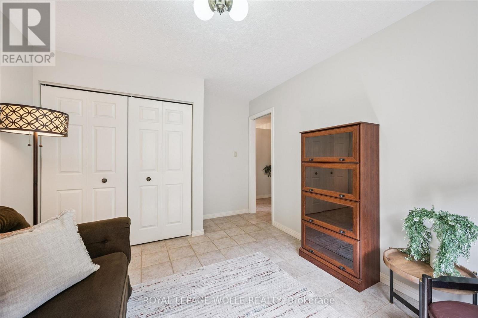 












152 GOLF LINKS DRIVE

,
Wilmot,




Ontario
N3A3P1

