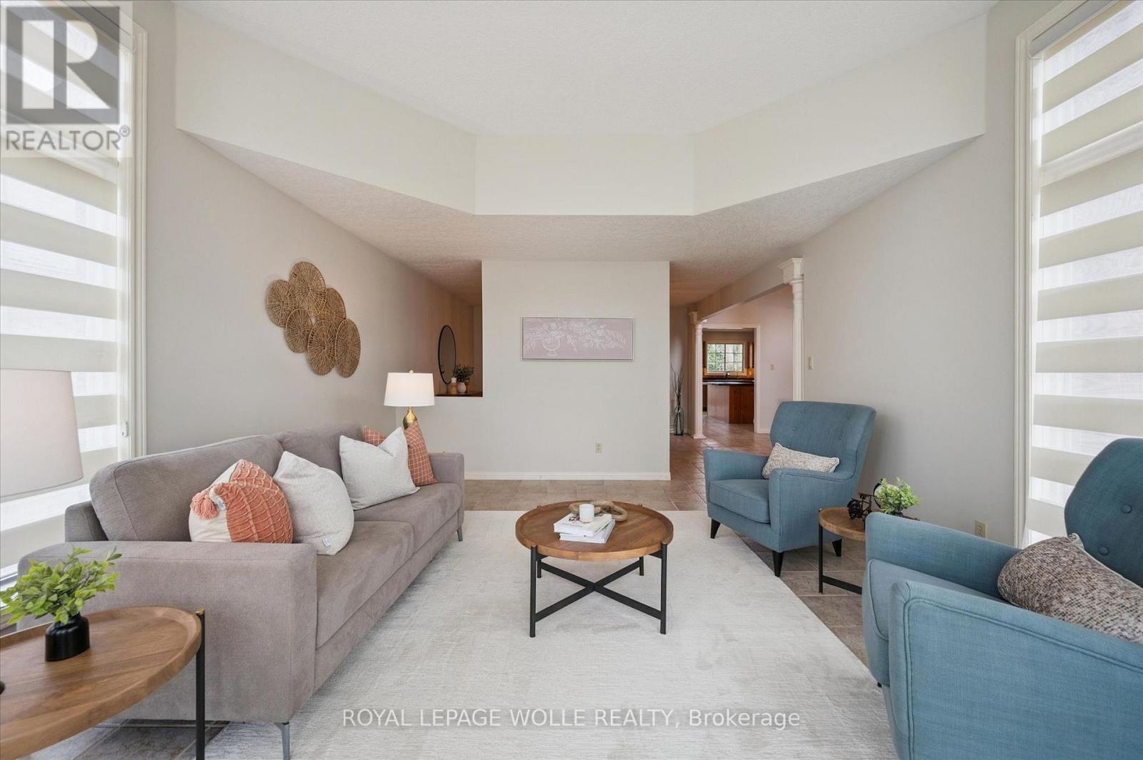 












152 GOLF LINKS DRIVE

,
Wilmot,




Ontario
N3A3P1

