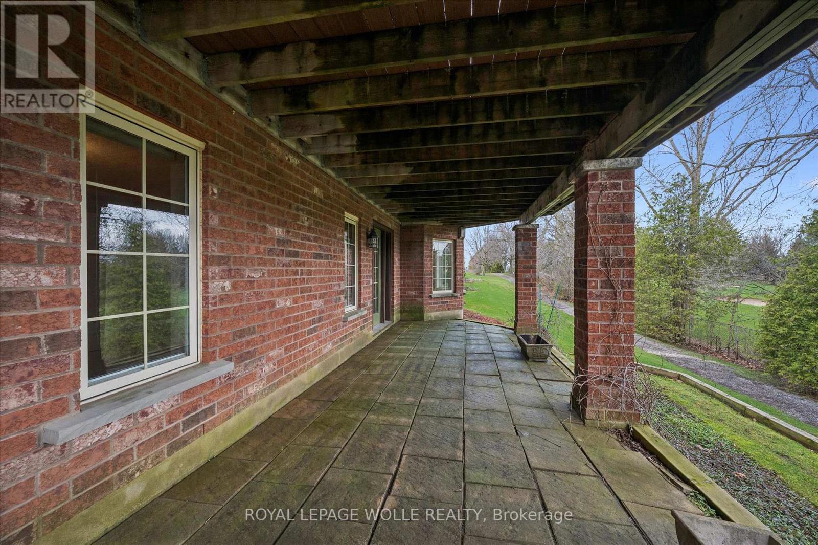












152 GOLF LINKS DRIVE

,
Wilmot,




Ontario
N3A3P1

