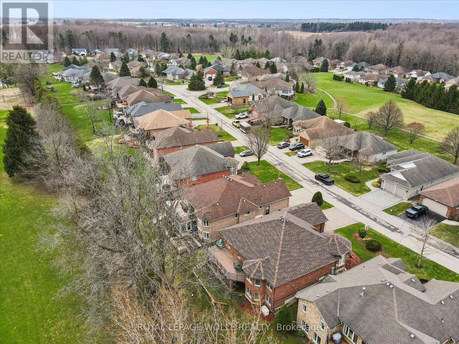 












152 GOLF LINKS DRIVE

,
Wilmot,




Ontario
N3A3P1

