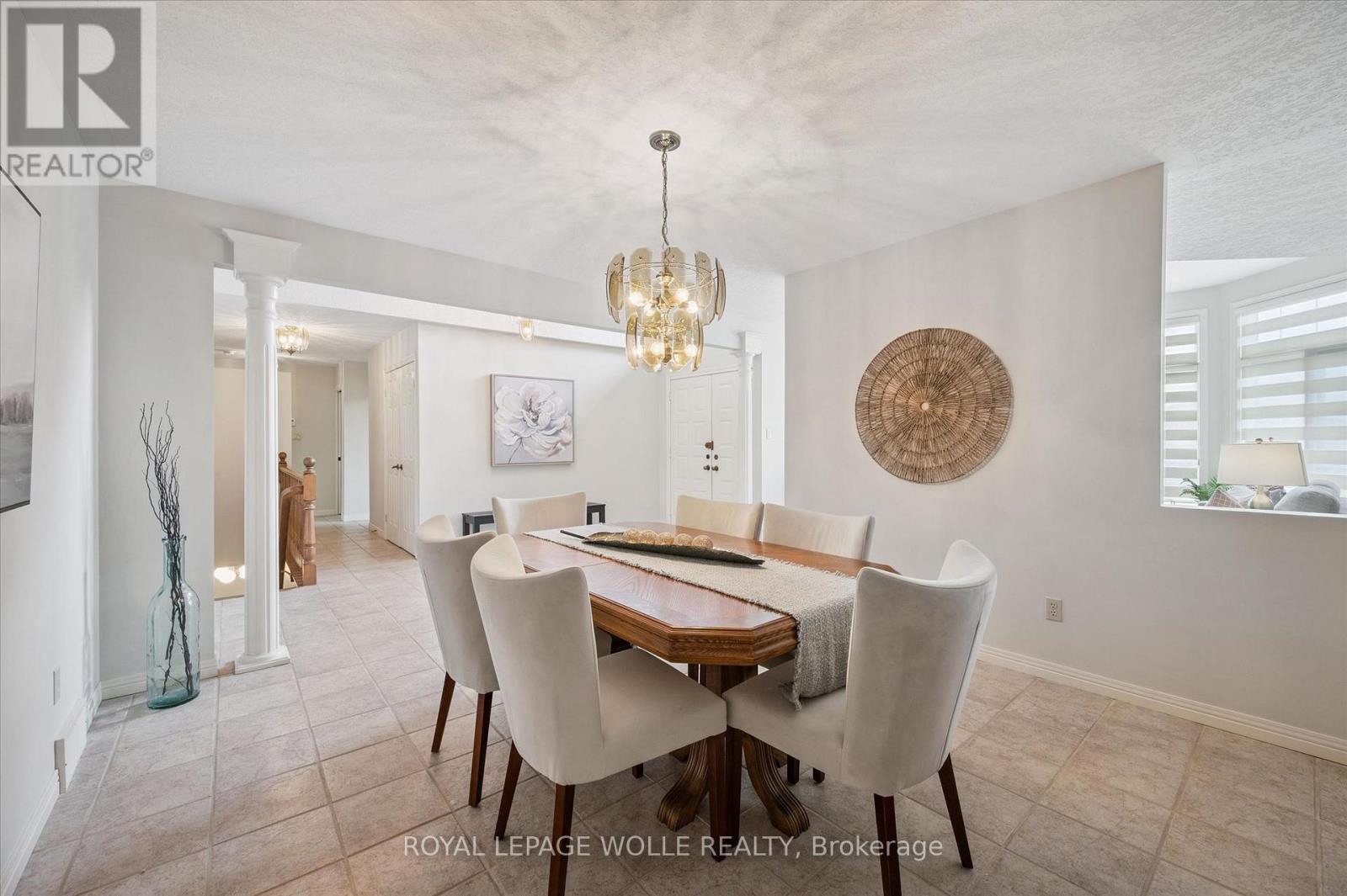 












152 GOLF LINKS DRIVE

,
Wilmot,




Ontario
N3A3P1

