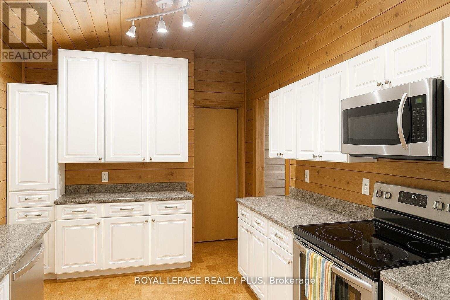 












128 PARNELL ROAD

,
St. Catharines,




Ontario
L2M1V4

