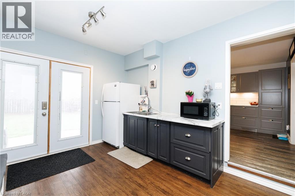 












35 BROOKFIELD Boulevard

,
Dunnville,




Ontario
N1A3G2

